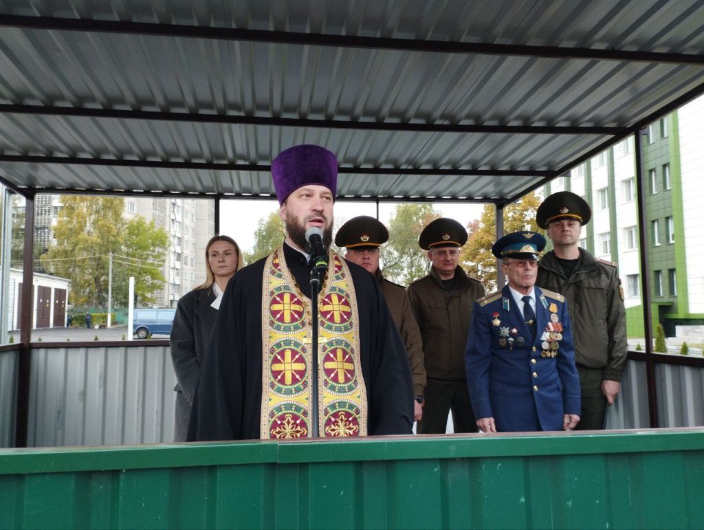 В военном комиссариате Брестской области прошла первая отправка призывников для прохождения срочной военной службы в воинские части Вооруженных Сил.