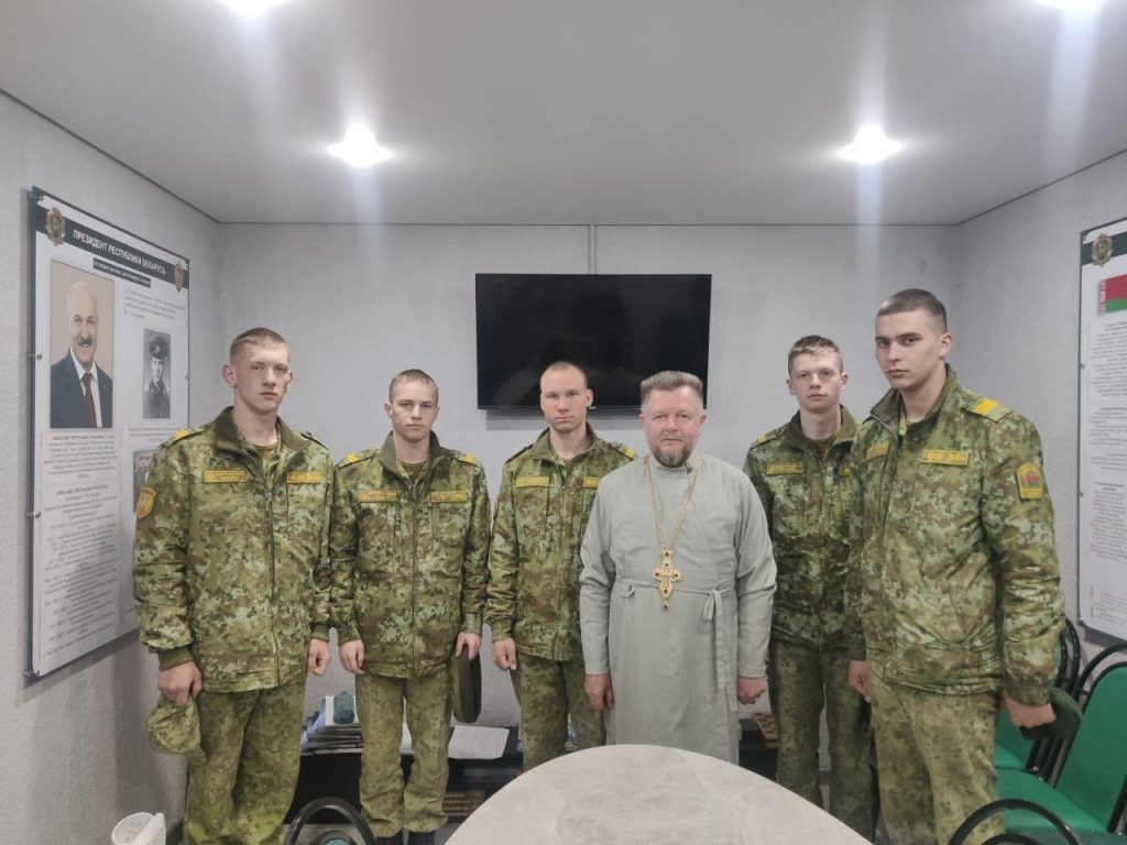 С Великим радостным Праздником!